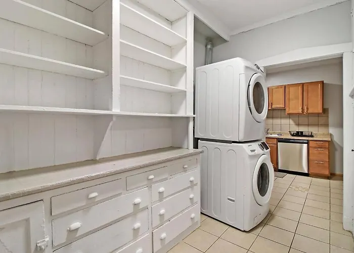 Spacious 4br In Historic Hyde Park Near Apartamento *